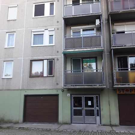 Studio+19 Apartman Kazincbarcika Exterior photo